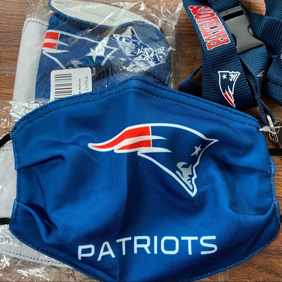 New England Patriots Lot Face Masks Lanyard NEW
